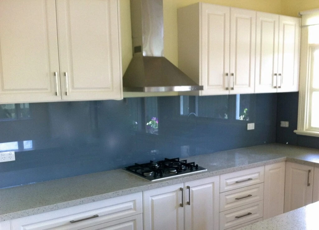 blue kitchen splashback